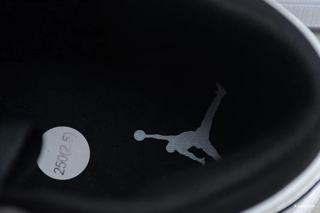 1765 mid white jordan black AllSeason diamond 1 air dh6933- 0619